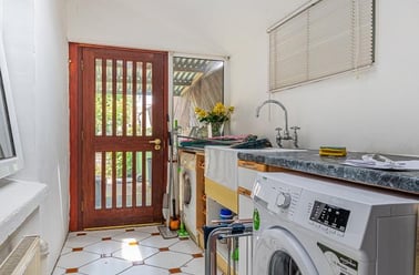 Treherbert Street, Cathays, Cardiff - Image 3